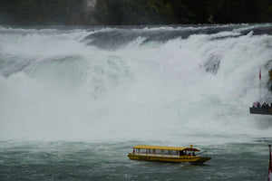 photo-wallpaper-observation-platform-at-the-waterfall