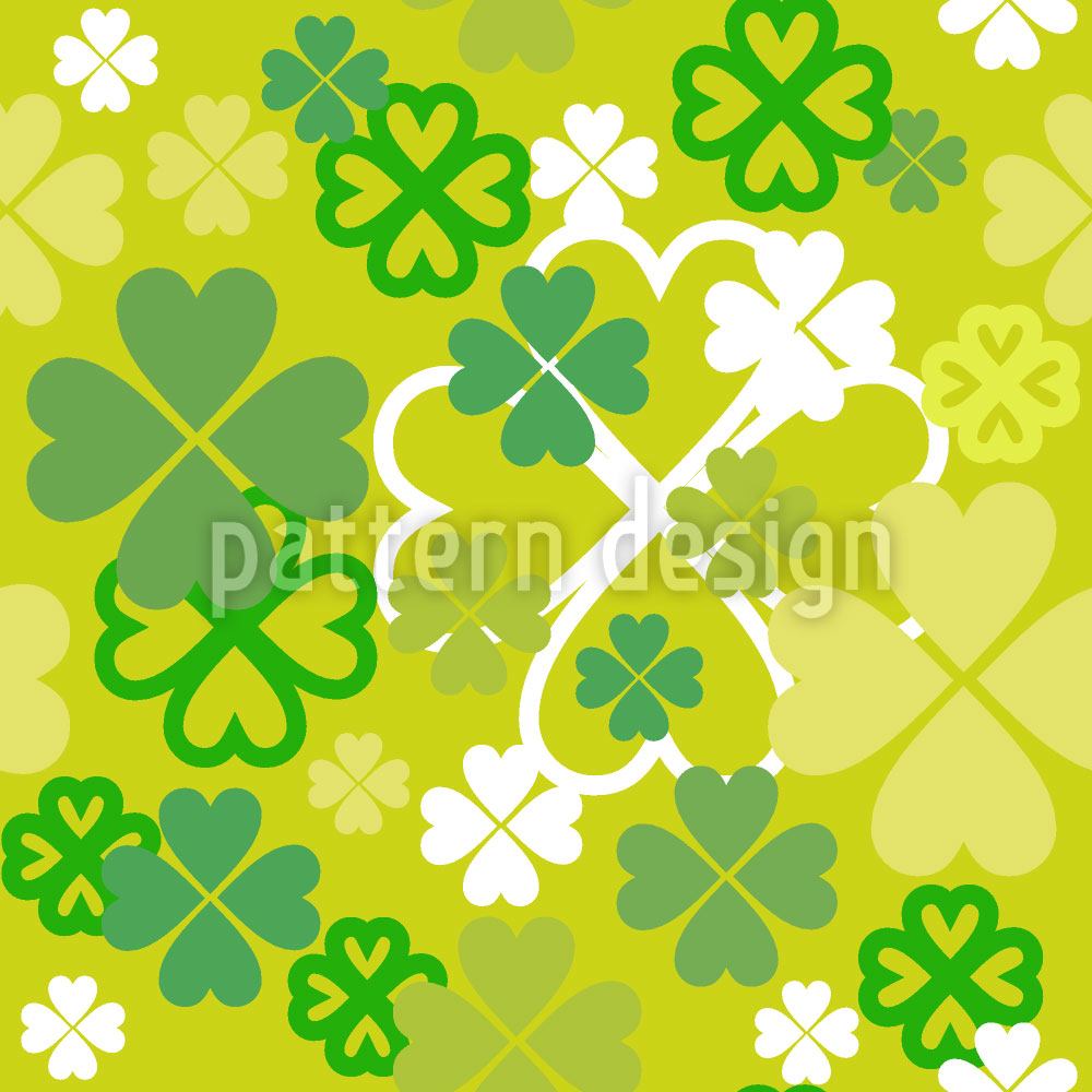 patterned-wallpaper-irish-luck