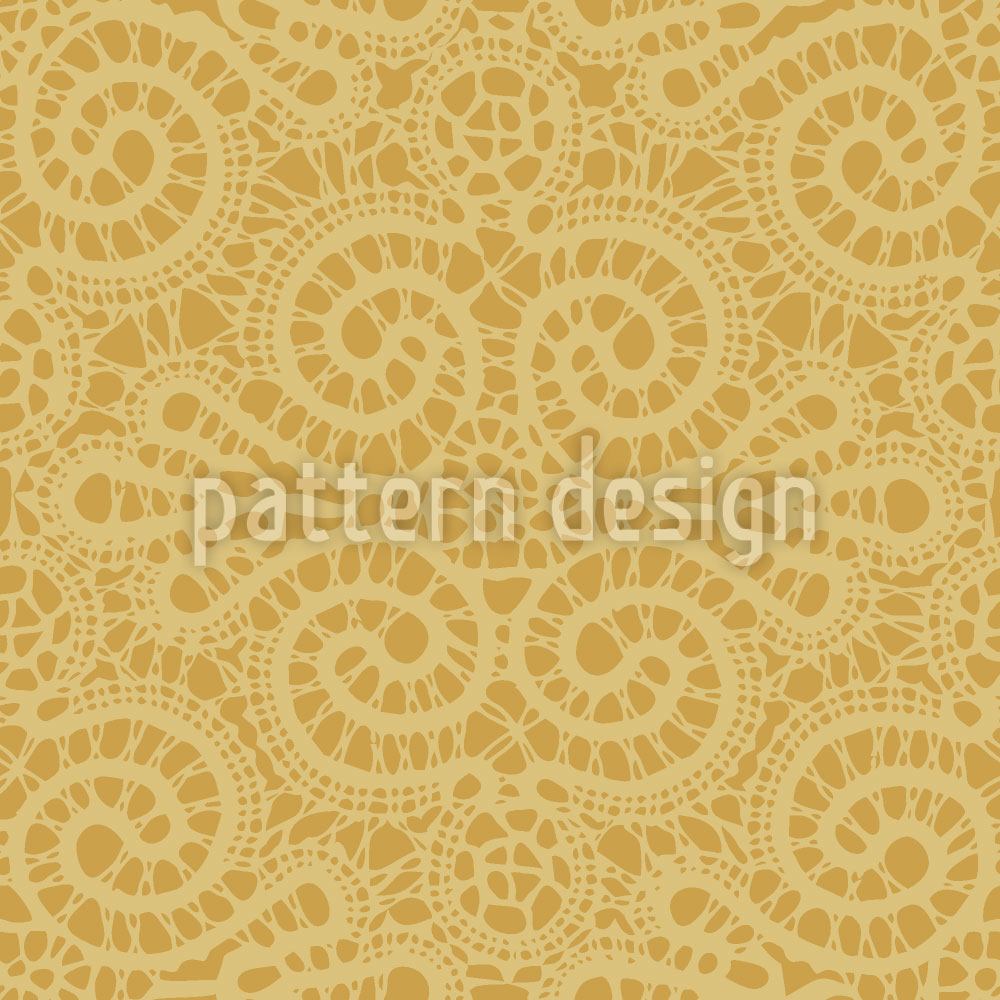 patterned-wallpaper-elegant-lace-pattern-in-gold