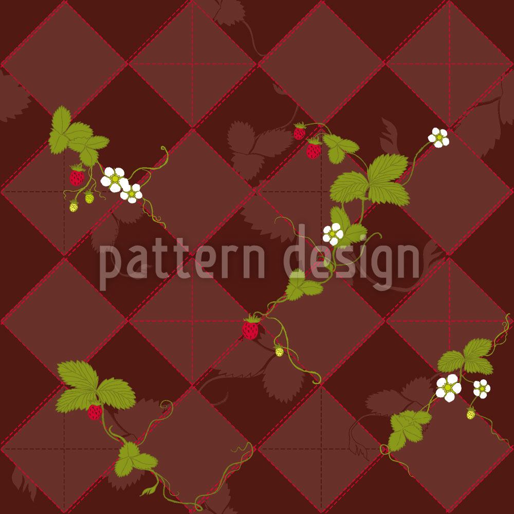 patterned-wallpaper-wood-strawberries