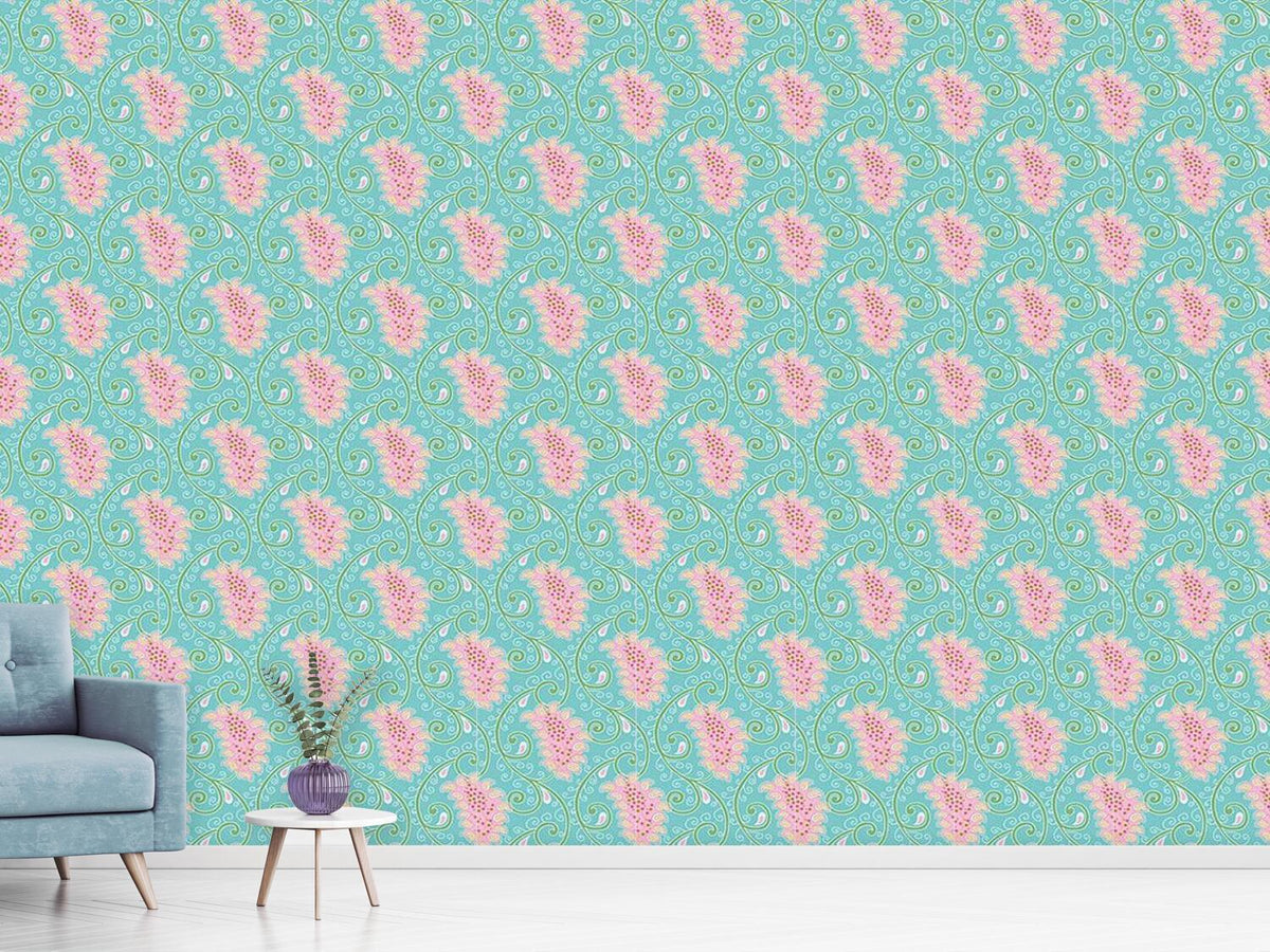 patterned-wallpaper-exotic-tendrillars