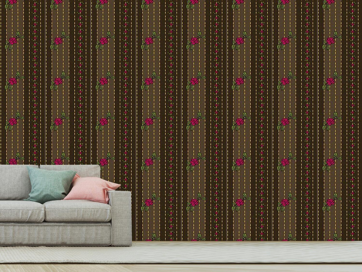 patterned-wallpaper-chain-of-roses