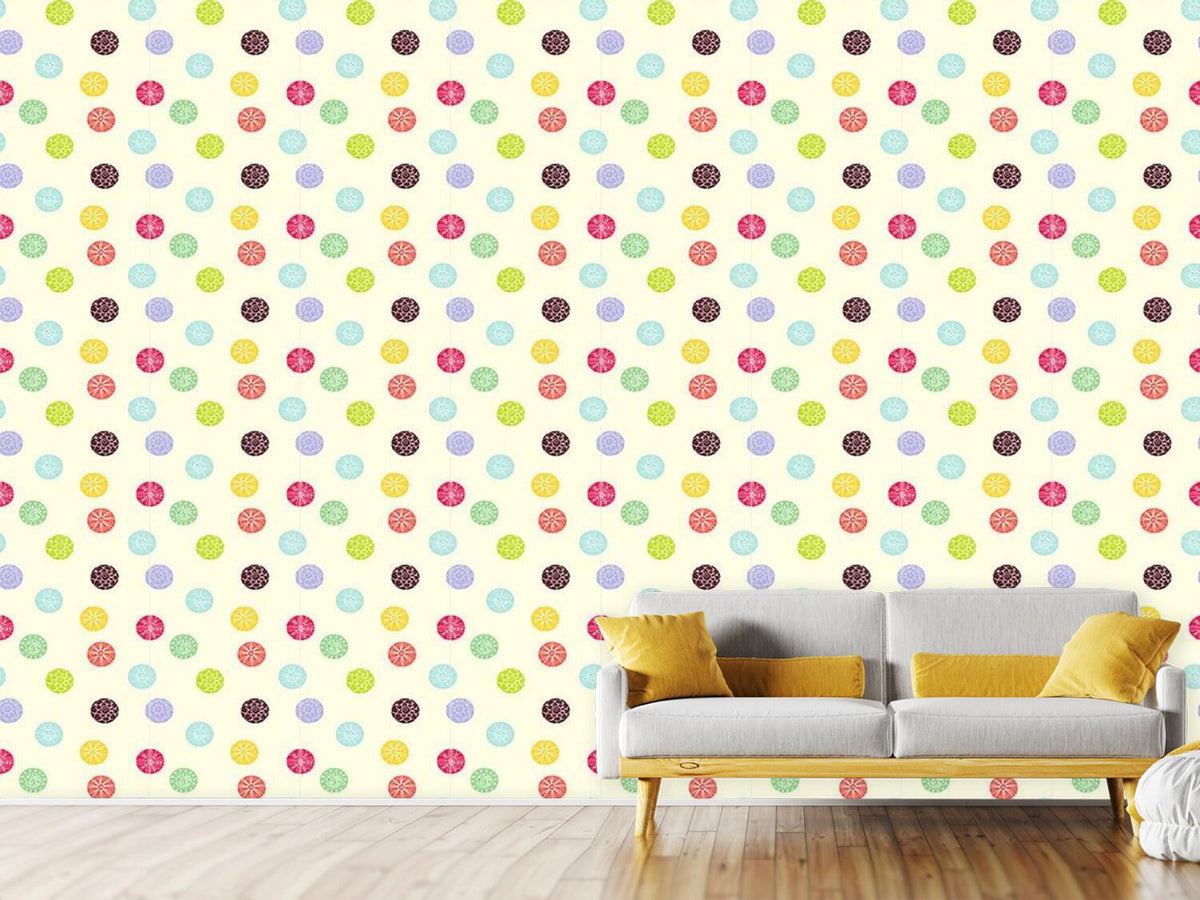 patterned-wallpaper-blooming-dots