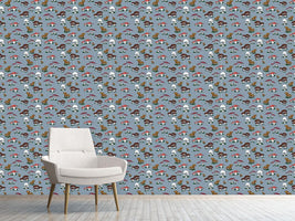 patterned-wallpaper-picking-mushrooms