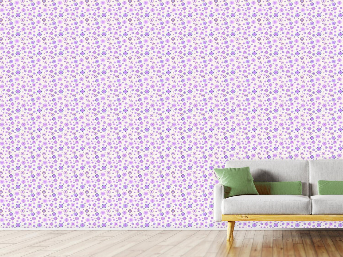 patterned-wallpaper-florets