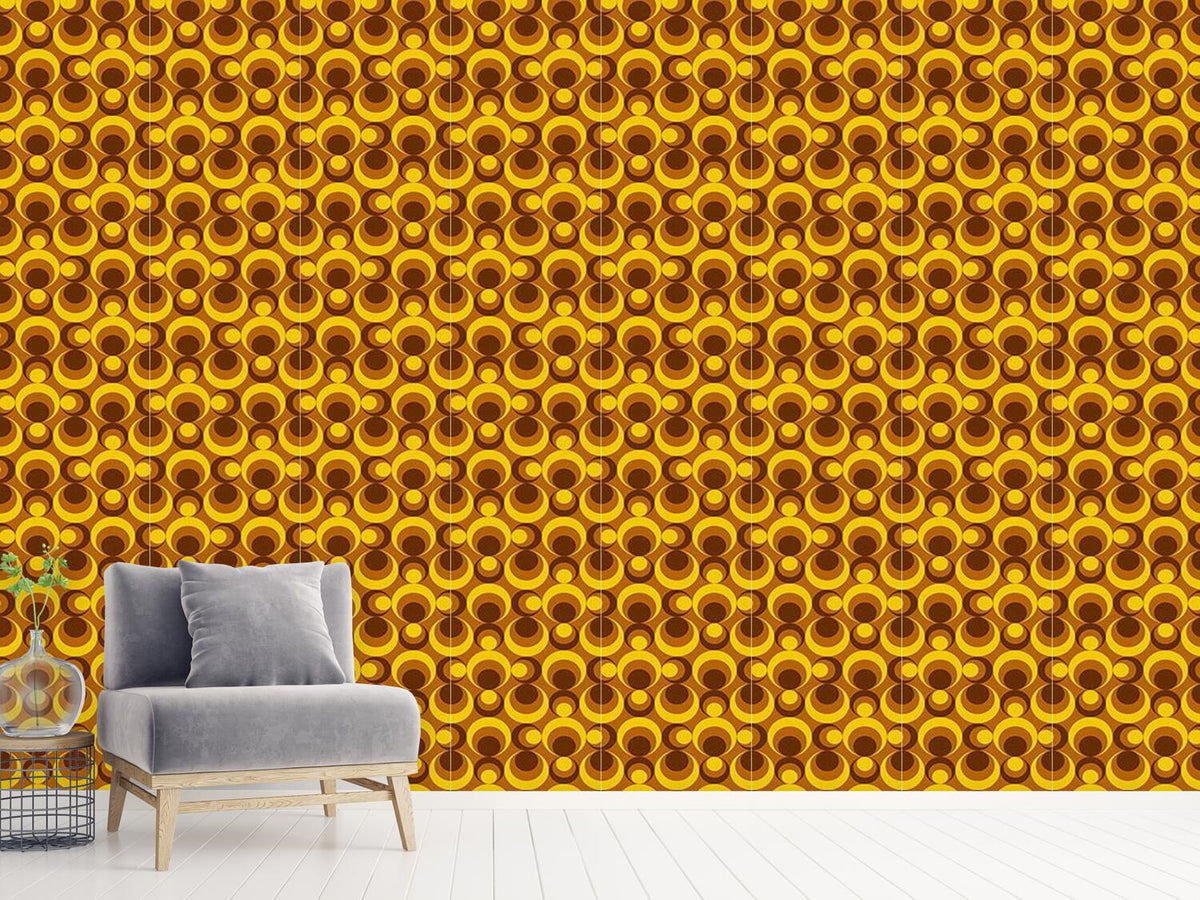 patterned-wallpaper-balls-of-fire