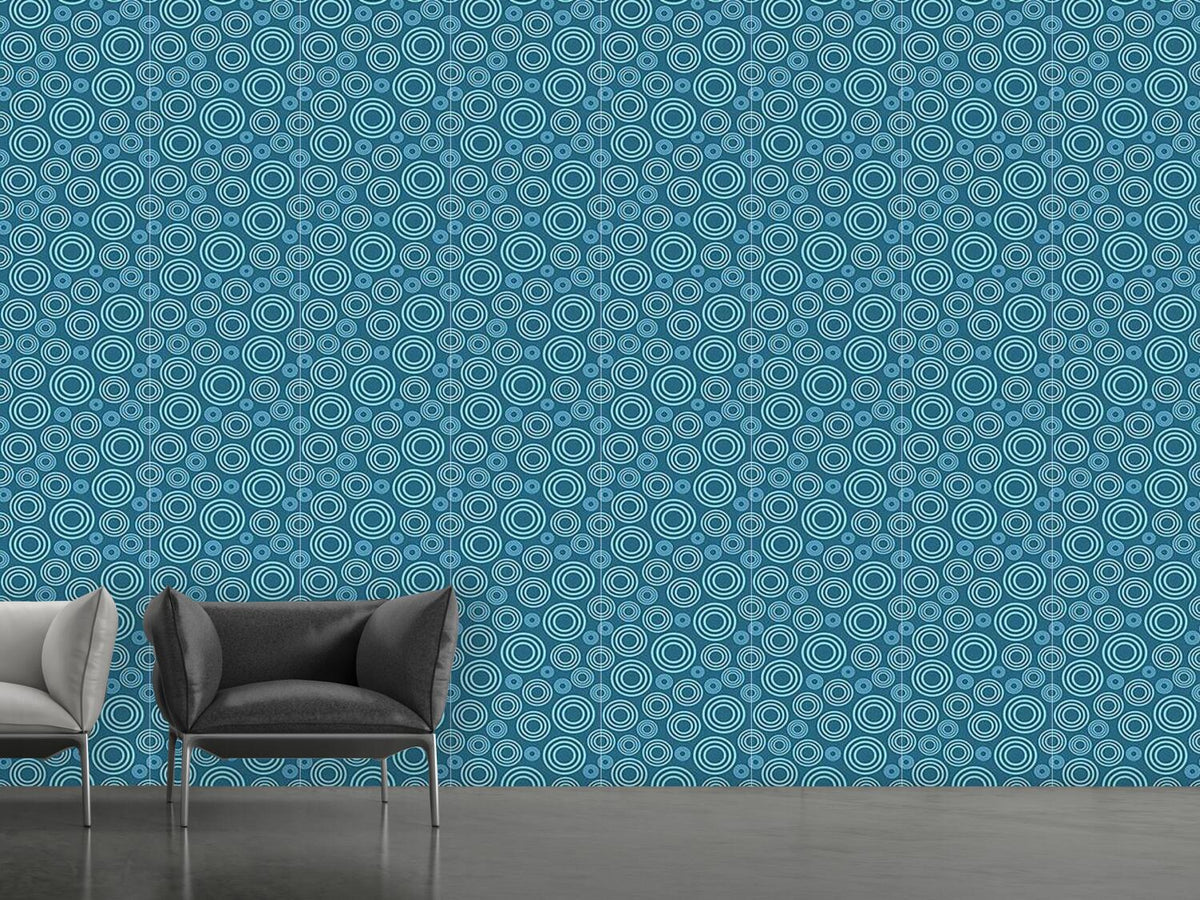 patterned-wallpaper-drops-blue