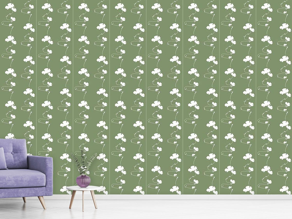 patterned-wallpaper-romantic-floral-design-green