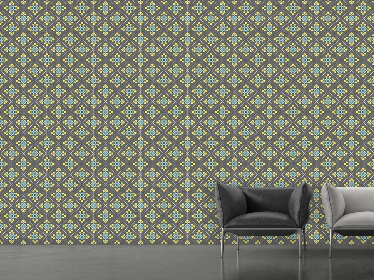 patterned-wallpaper-retro-patchwork-flowers