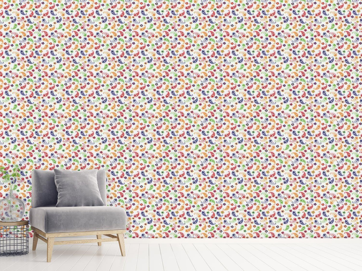 patterned-wallpaper-summer-of-paisleys