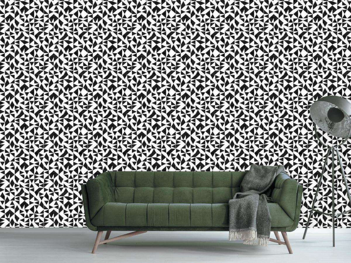 patterned-wallpaper-eulatik-triangles