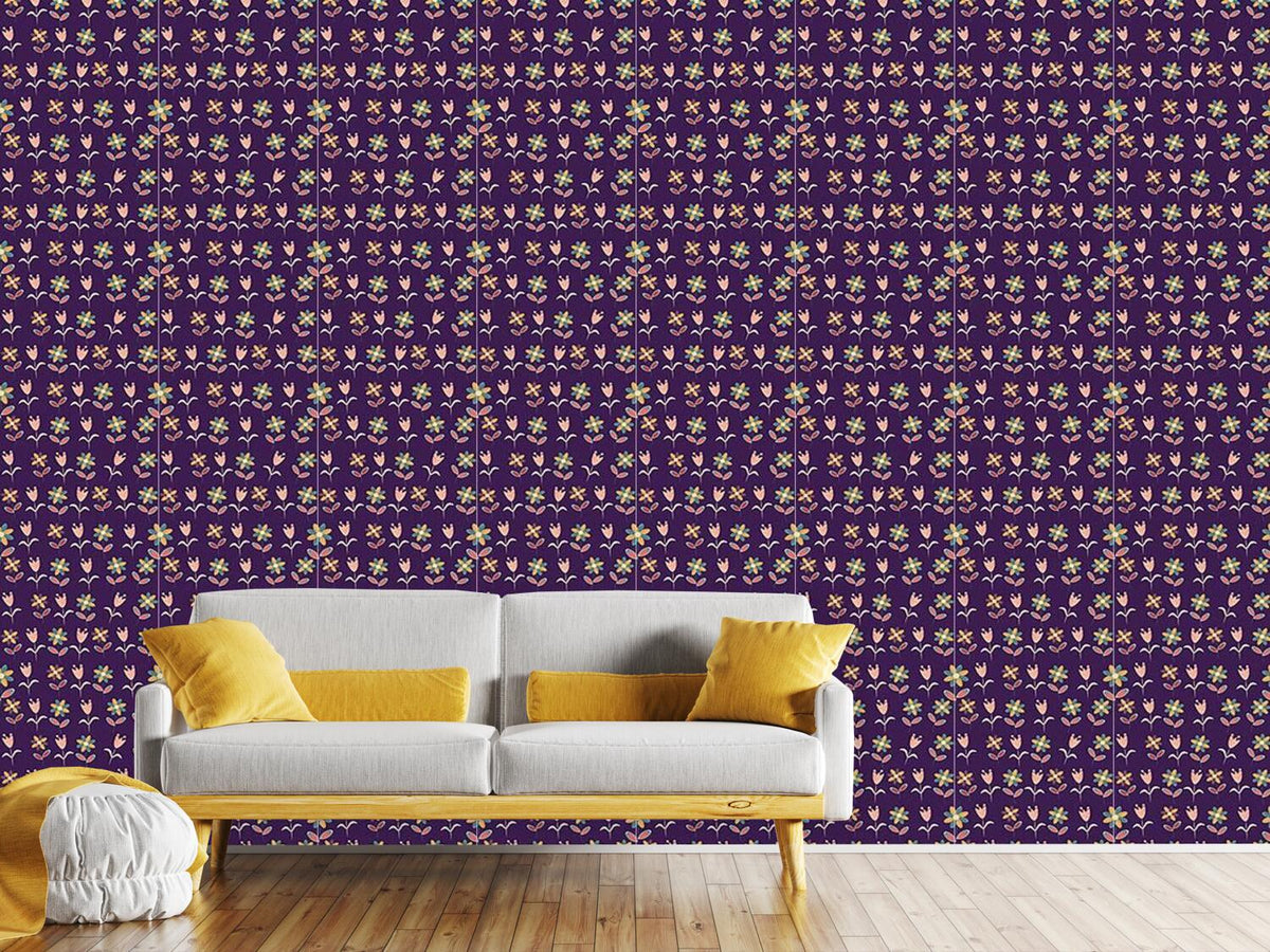 patterned-wallpaper-order-in-the-flower-bed