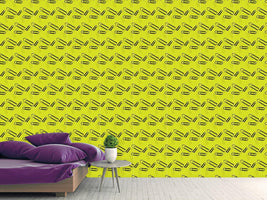 patterned-wallpaper-office-clips