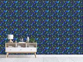 patterned-wallpaper-lucky-place-at-night