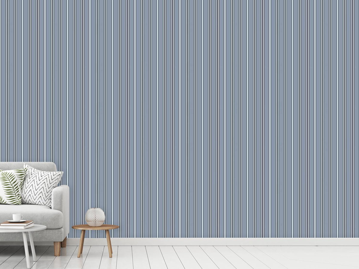 patterned-wallpaper-gentlemen-in-stripes